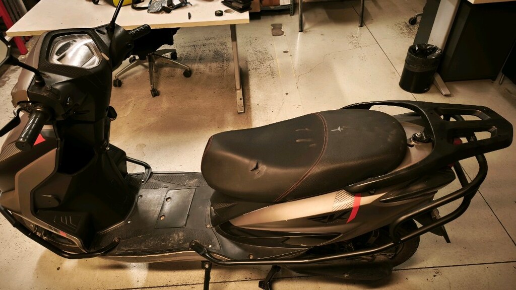 rks mt3 elektrikli motorsiklet aküsüz sele altı soket sistemli - 7
