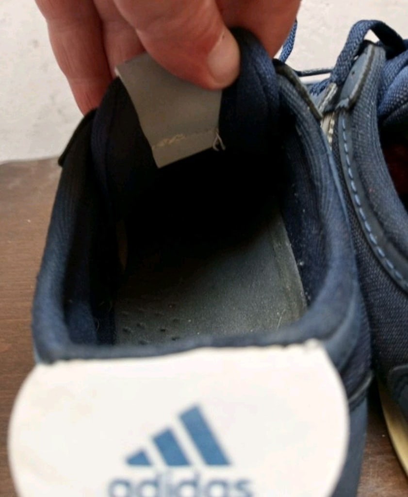 Adidas - 7