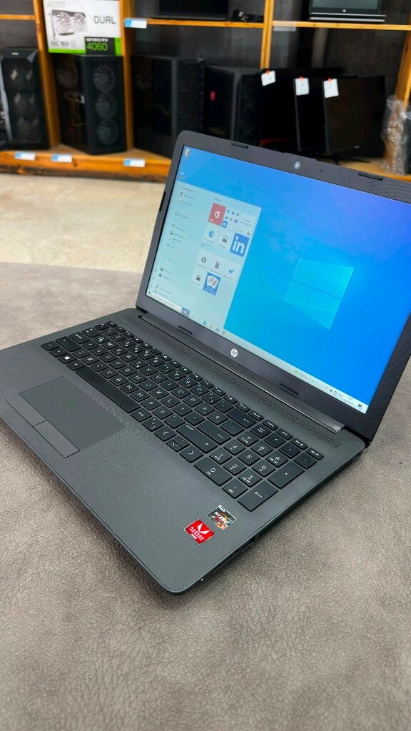 Hp Ryzen 5 İşlemci 8 GB RAM 256 GB SSD FHD 15.6 " Ekran - 3