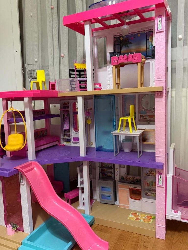 Barbie Dream House - 6