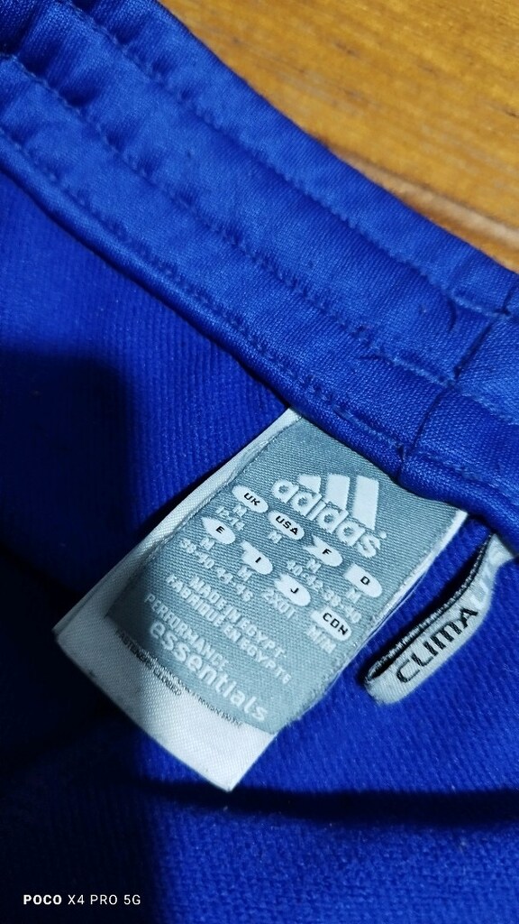 #Adidas orijinal likralı eşofman...Az pamuklanmaEni çekilince 50; Boyu - 3