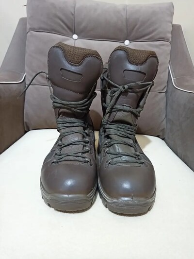 YDS Goretex 44 NUMARA bot. Bir kaç Kez Giyildi. Tek Fiyat 2.000