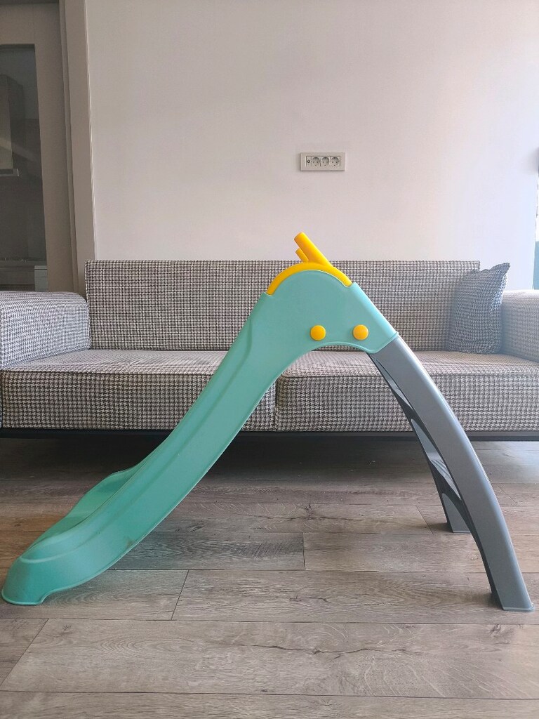 Temiz Durumda Plastik Çocuk Ev/Bahçe Kaydırağı - 3