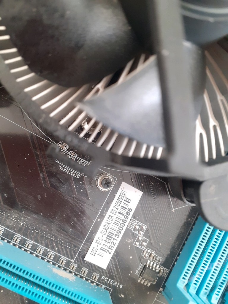 esonic b250 anakart(ddr3)+core i3 7100 cpu+fan - 2