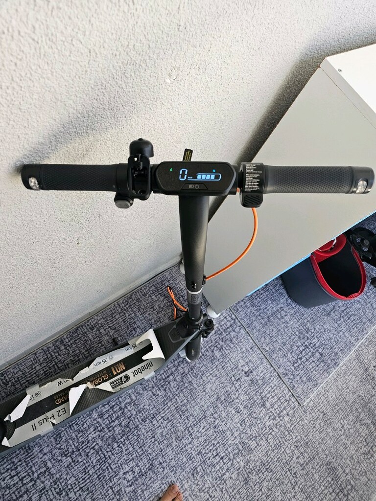 SEGWAY Ninebot E2 Plus II Elektrikli Scooter - 2