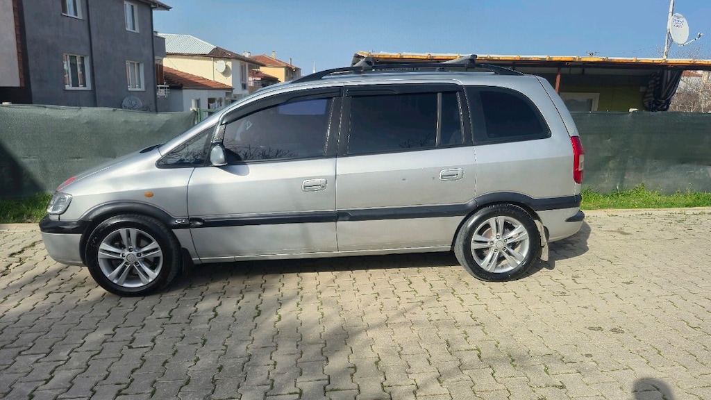 7 kişilik Opel zafira - 7