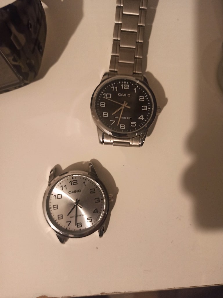Satılık Casio Saatler, Kordonlar ve Standlar (Toplu Fiyat) - 7