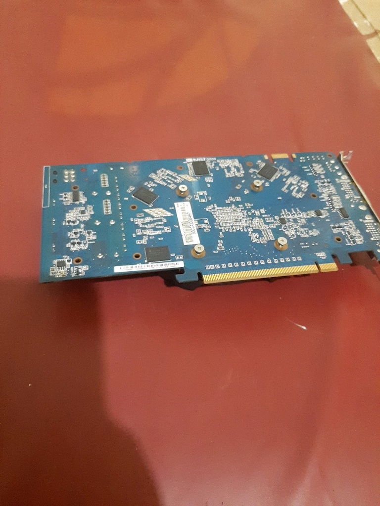 asus 9600 gt ekran kartı 512mb - 4