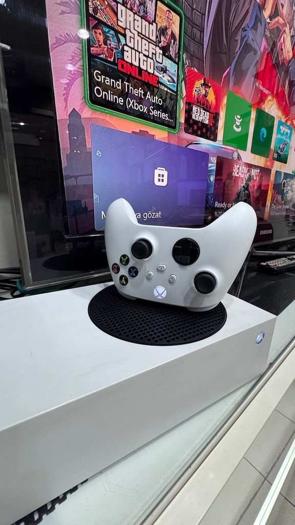XBOX SERIES S - 512 GB - YENİ SERİ - 4