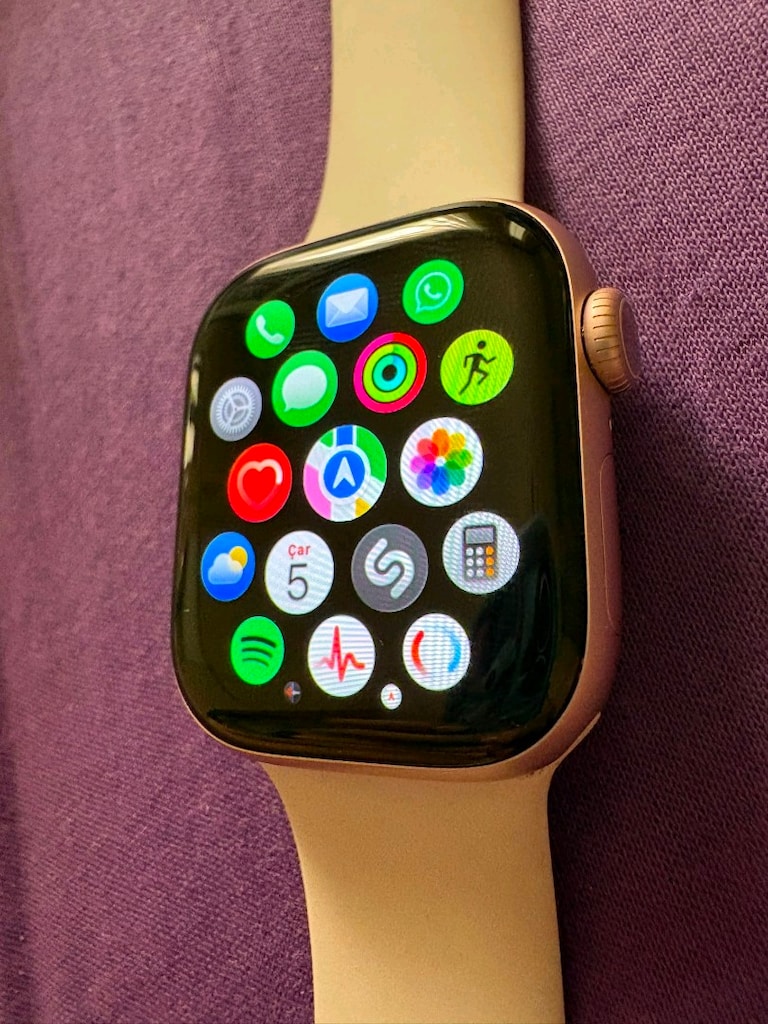 Acil satılık,Apple watch series 11 42mm Rose Gold - 6