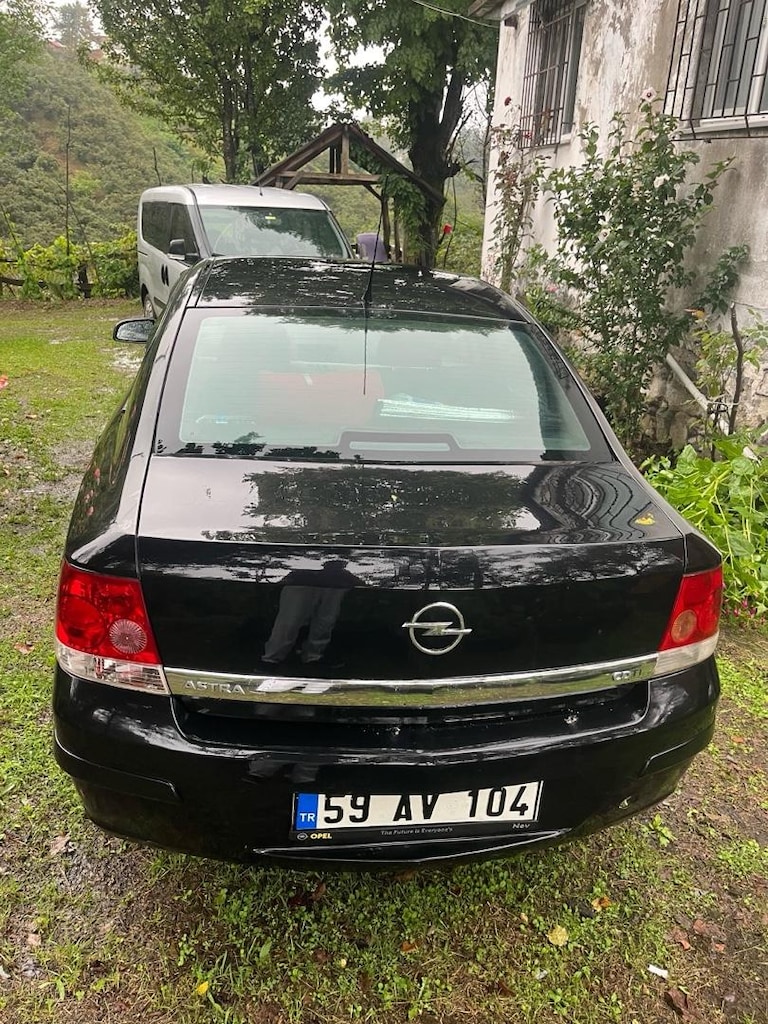OPEL ASTRA 1,3 - 11