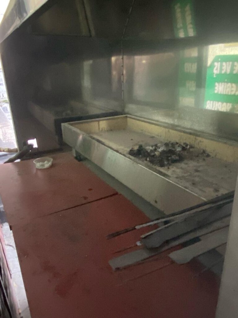 1 hafta kullanılmış kebap tezgahı - 4