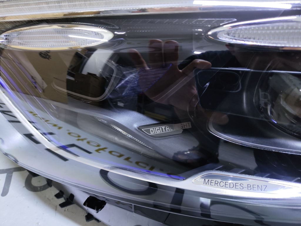 MERCEDES W254 DİGİTAL LİGHT SAĞ FAR ORJİNAL HATASIZ DOLU - 4