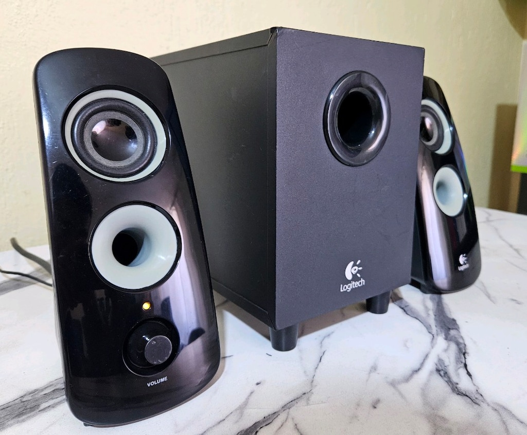 Logitech Z323 2+1 Ses Sistemi Çok Temiz 30Watt RMS - 2