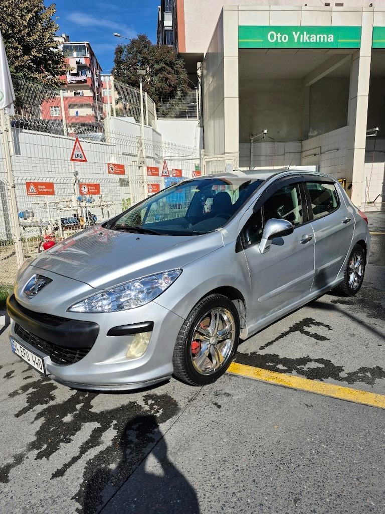 Peugeot 308
