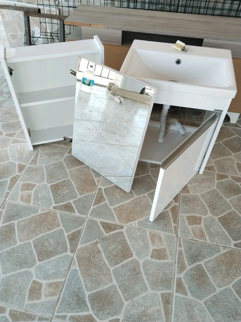 Banyo dolabı - 2