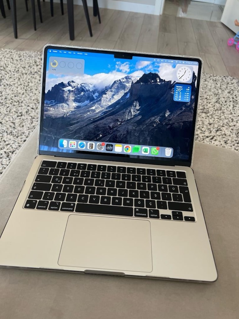 Apple Macbook Air M2 - 16 GB RAM