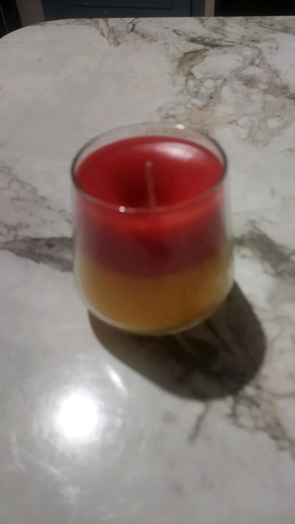 sarı kırmızı mum kendim yaptım yeni - 3