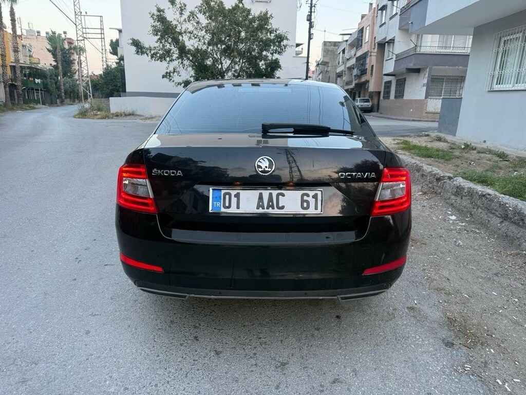 Memurdan Octavia Elegance Cr Otomatik Dizel - 4