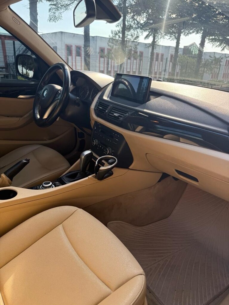 BMW X1 CAM TAVAN NBT EKRAN KOLTUK ISITMA - 12