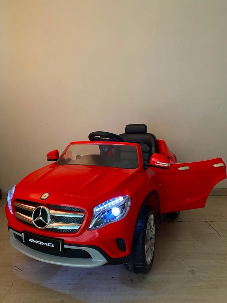 Mercedes **GLA Class**LİSANSLI Akülü Araba