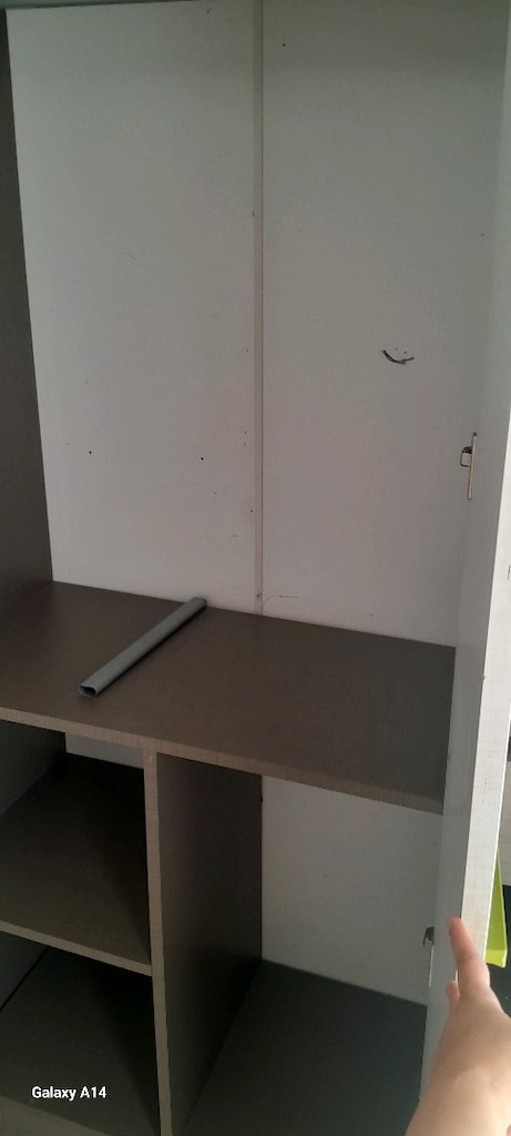 ücretsizdir giysi dolabı - 2