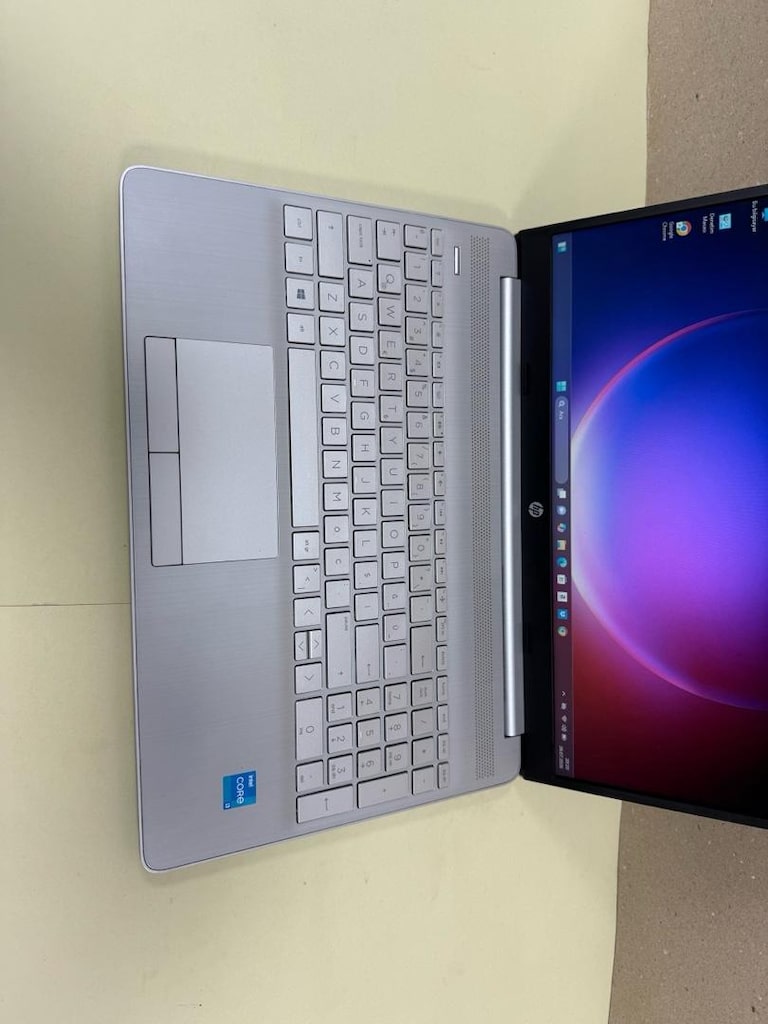 HP İ3 11 nes (47) 8 ram 256 ssd temiz cıhaz - 8