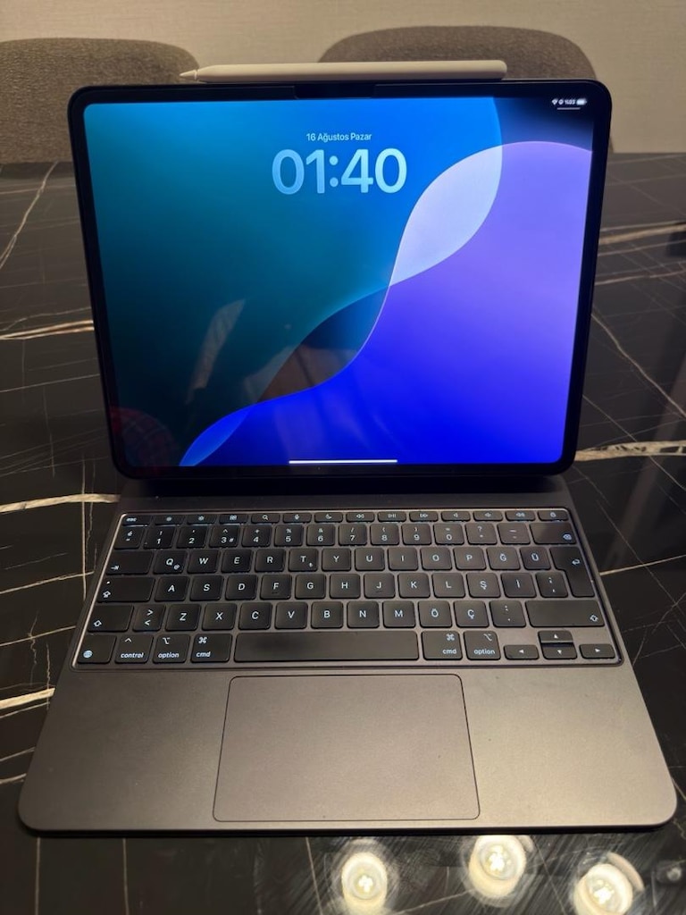 apple ıpad pro 13 inç m4 işlemci 256 gb - 2