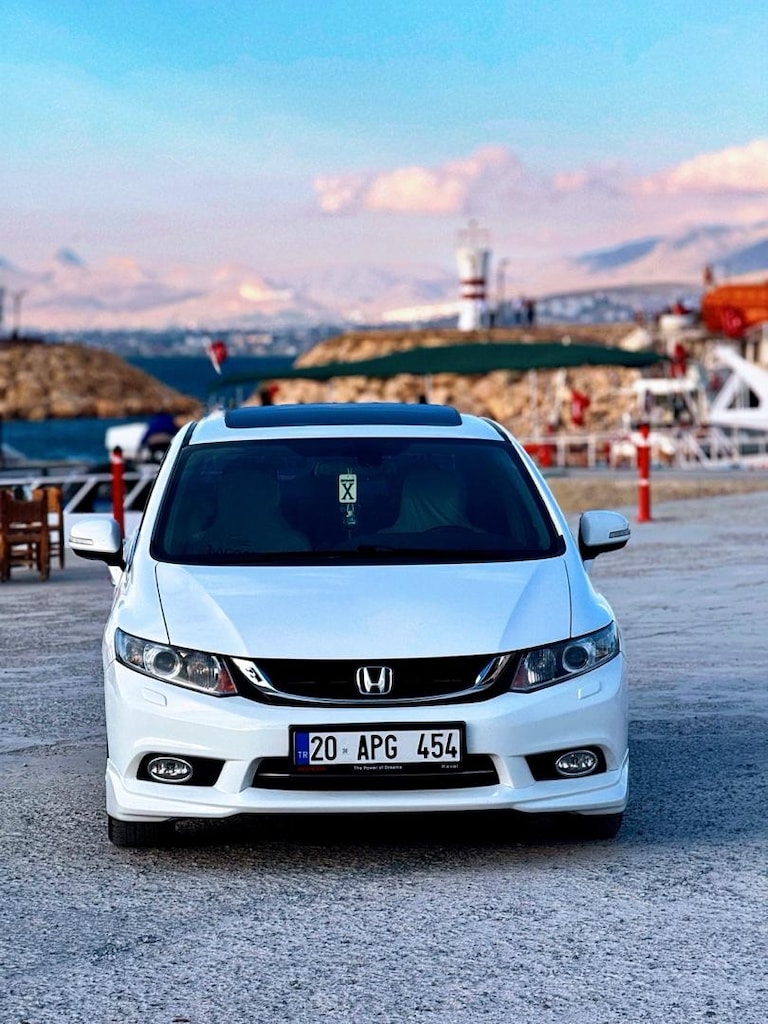 Memurdan 2015 Model Honda Civic Eco Elegans - 4
