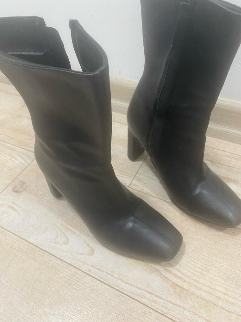 bot kadın - 4
