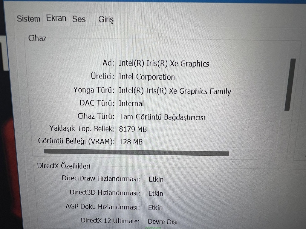THİNKPAD T14 İ5 11. NESİL 16 GB RAM 256 M2SSD - 7