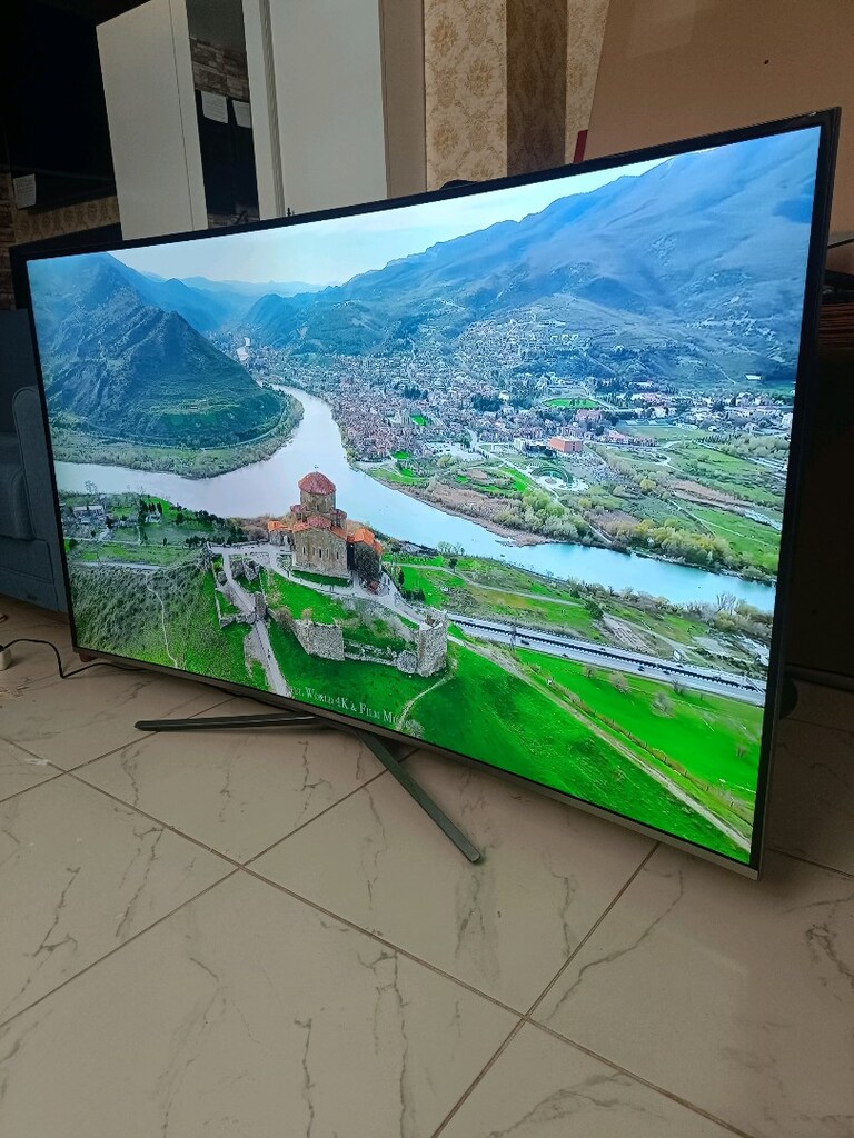 Samsung 65 inç curvert Smart TV - 2