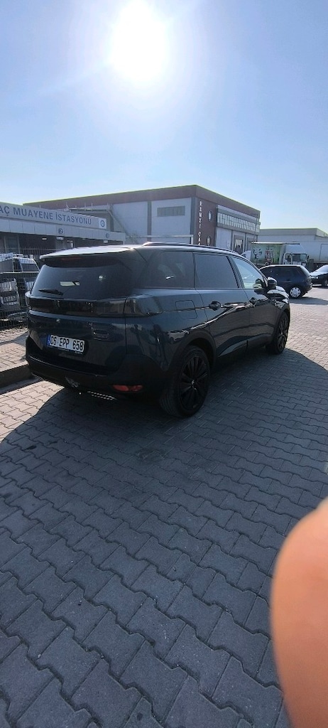 2023 model Peugeot 5008 GT paket hatasız full orjinal 104000 km'de - 6