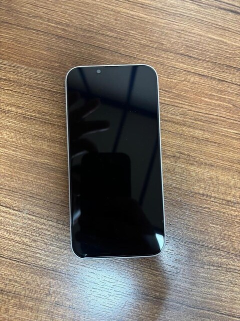 iPhone 13