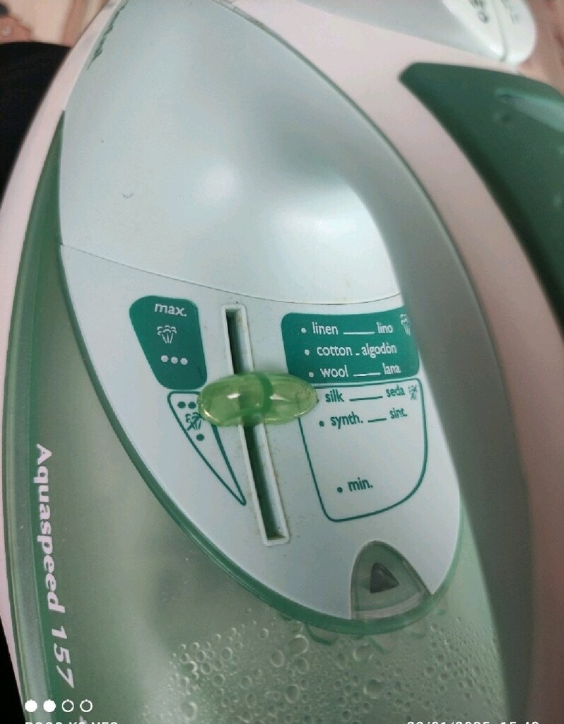 Tefal Aquaspeed 157 Buharlı Ütü - 4