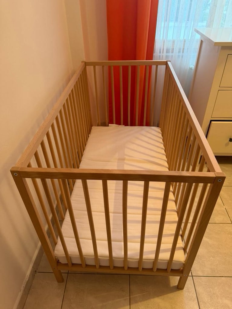 IKEA Sniglar ahsap besik ve yatak - 2