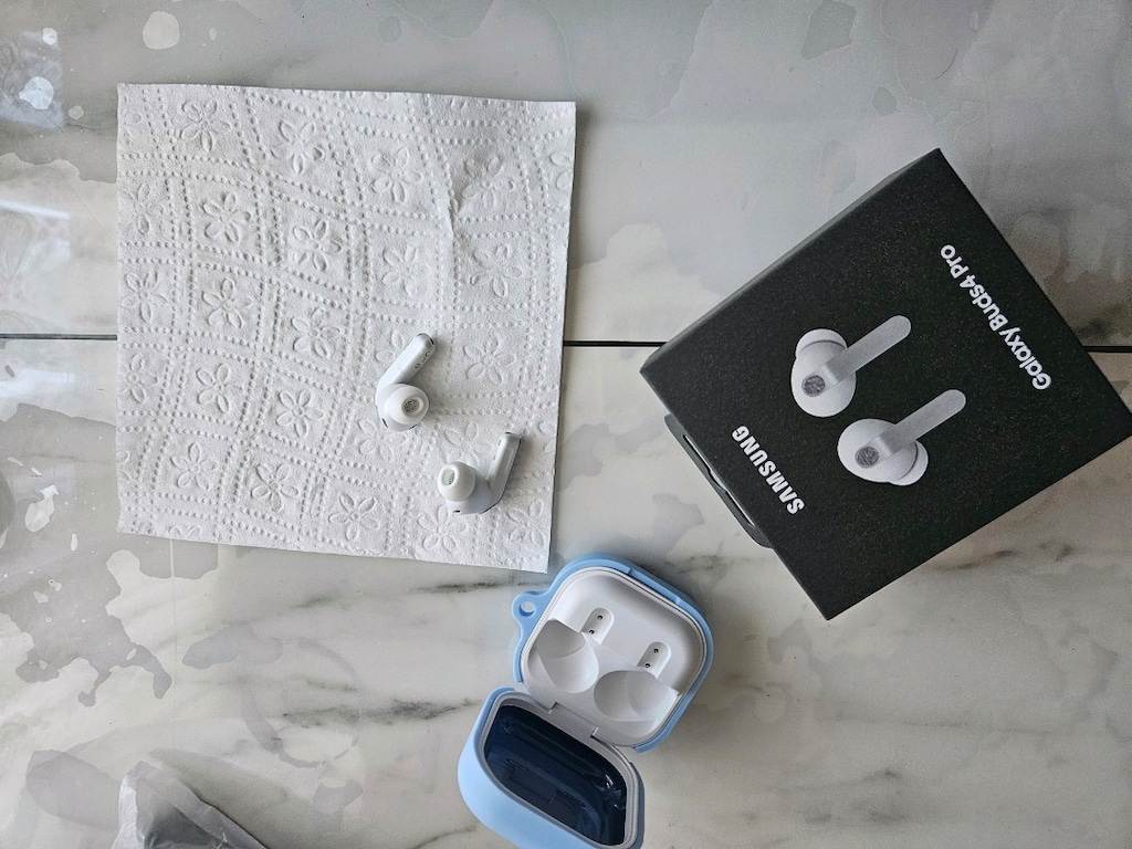 samsung galaxy buds 4 pro