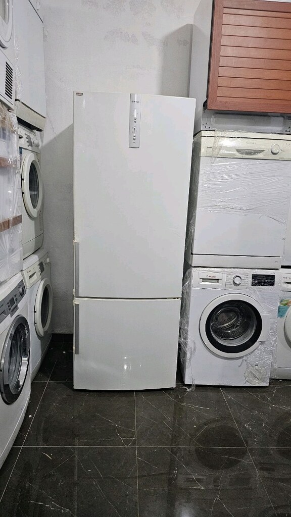 Siemens marka nofros buzdolabı - 2