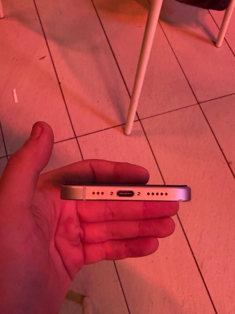 Apple iPhone - 2