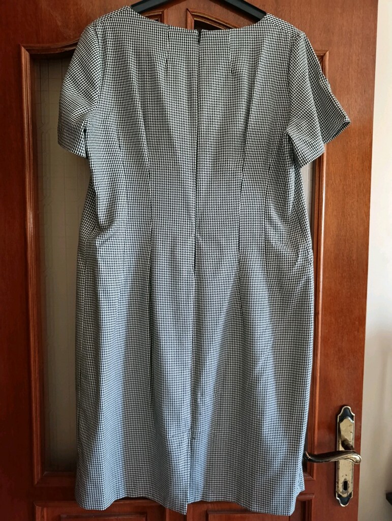Günlük rahat ve kullanışlı elbise - 3