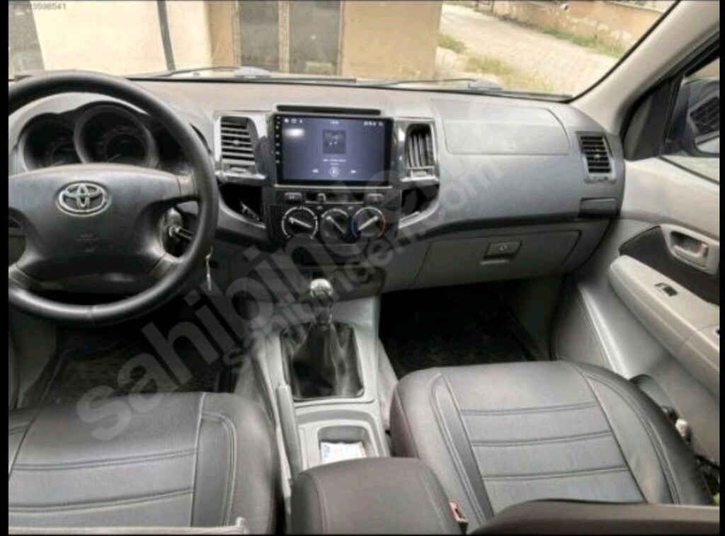 Toyota hilux vigo - 4