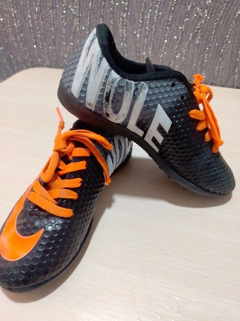 Nike Çocuk Halı Saha Kramponu (30) Numara - 4