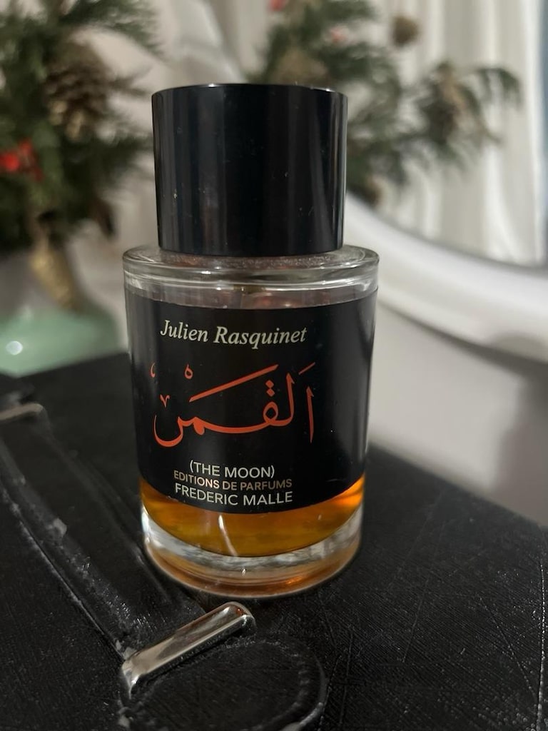 Editions de Parfums Frédéric Malle'e ait The Moon (Arapça yazılışıyla - 4