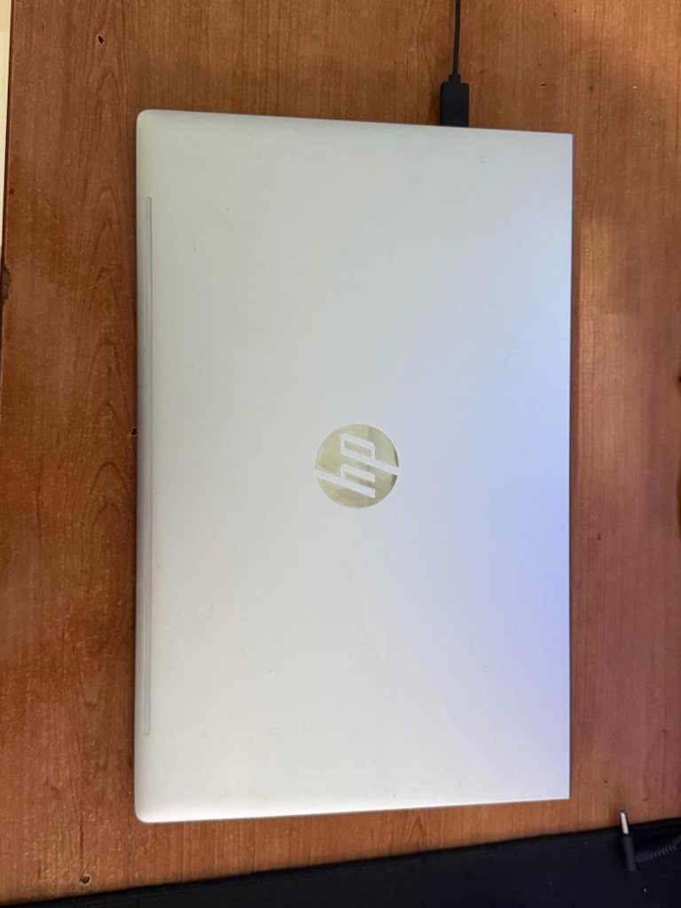 HP probook 450G10 725Q0EA İ7