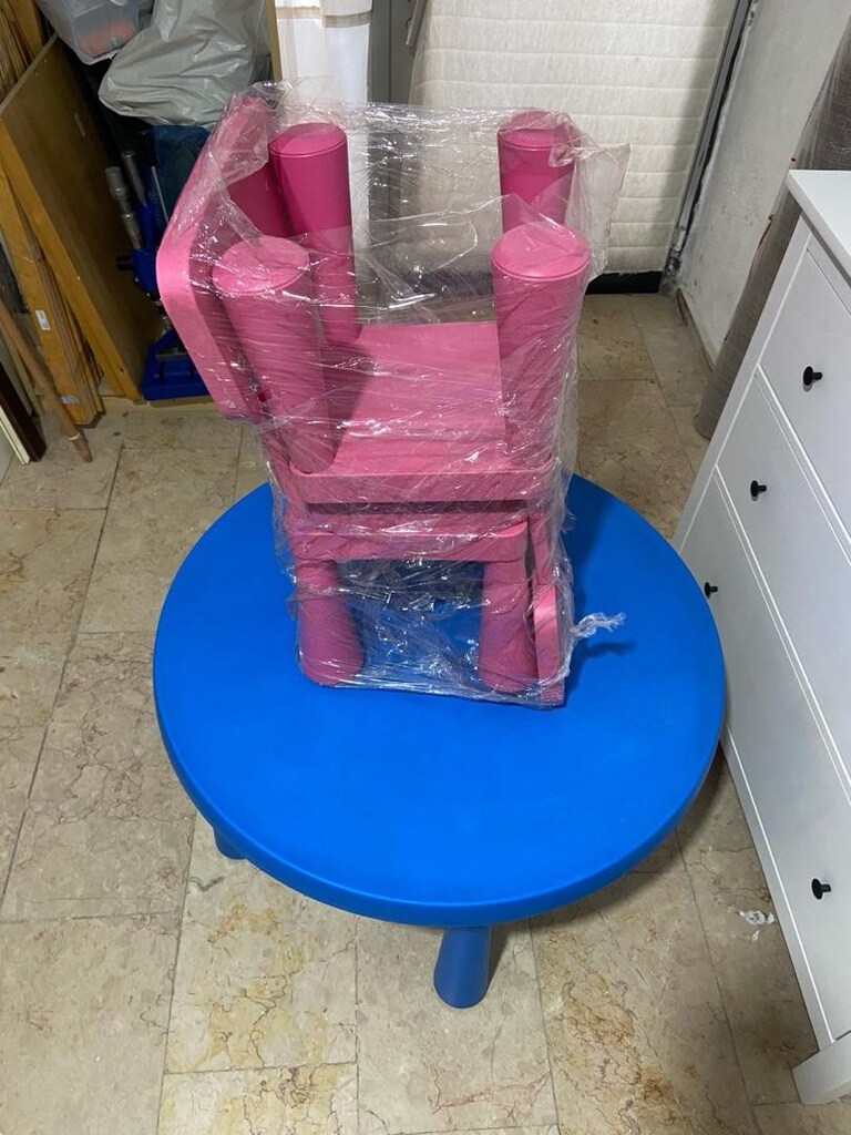 ikea mamut masa ve sandalye - 3
