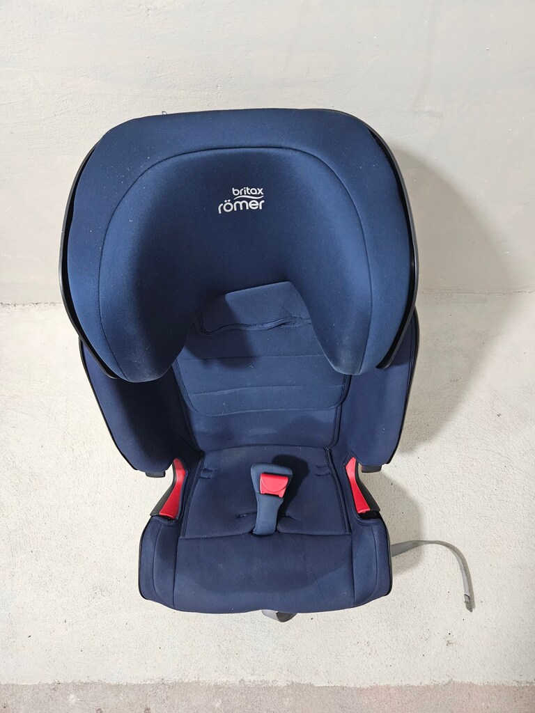 Britax Römer Advansafix IV R Çocuk Oto Koltuğu 9-36 Kg - 3