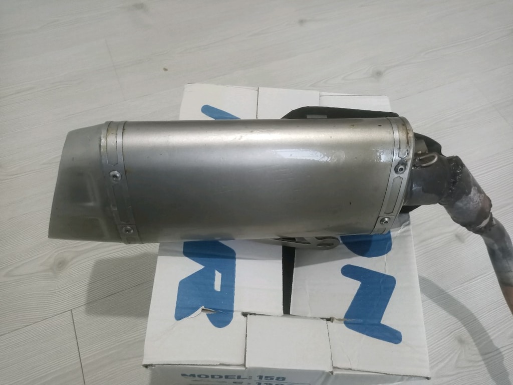 AKRAPOVİÇ EGZOZ - 3