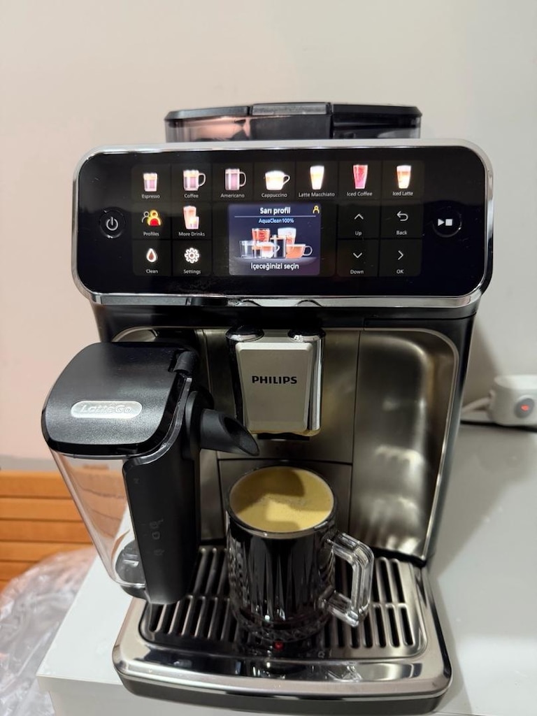 ilk sahibinden Philips 5547/90 LatteGo Series Kahve Makinesi - 6