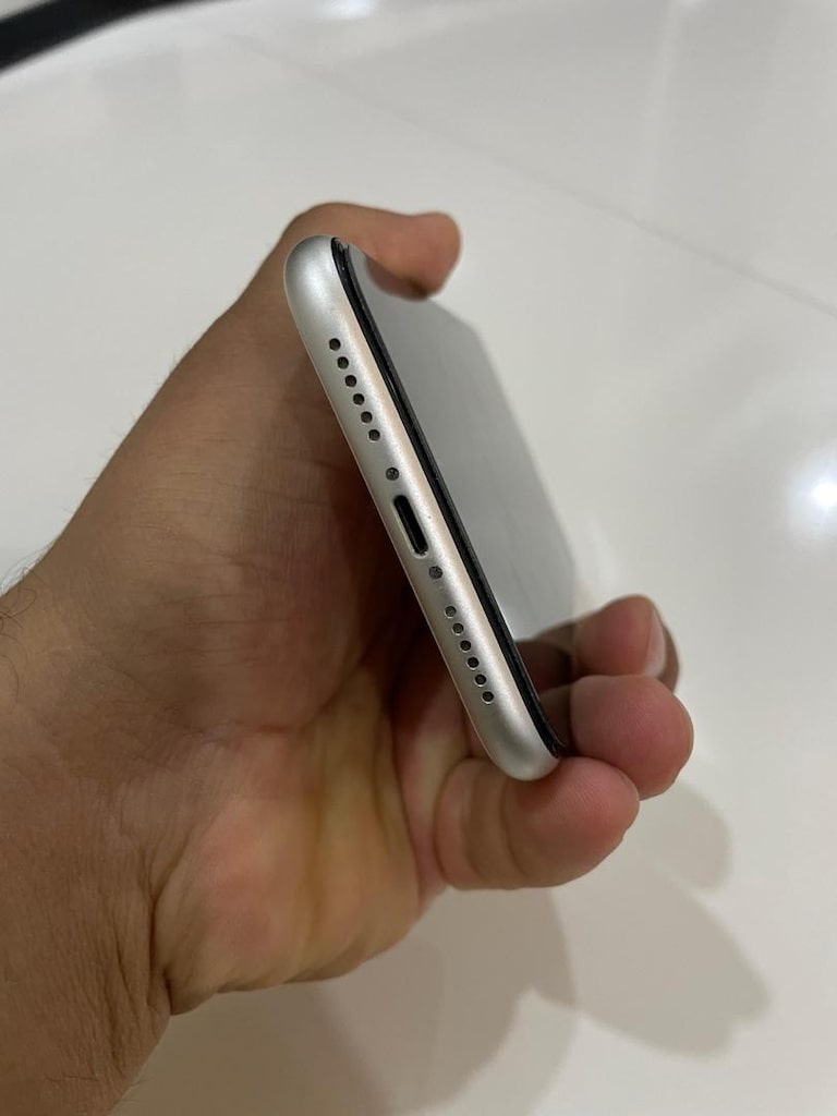 iPhone 11 128 GB pil 100 Tamirsiz Devam değişensiz - 6
