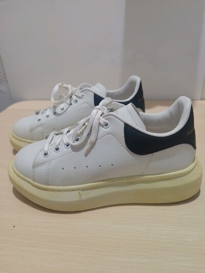Alexander McQueen Sneaker...36 numara